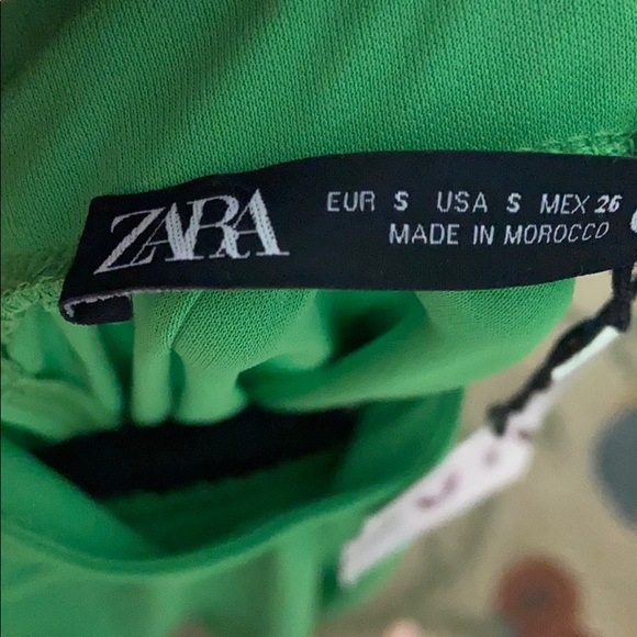 Zara emerald green halter dress - Picture 10 of 13